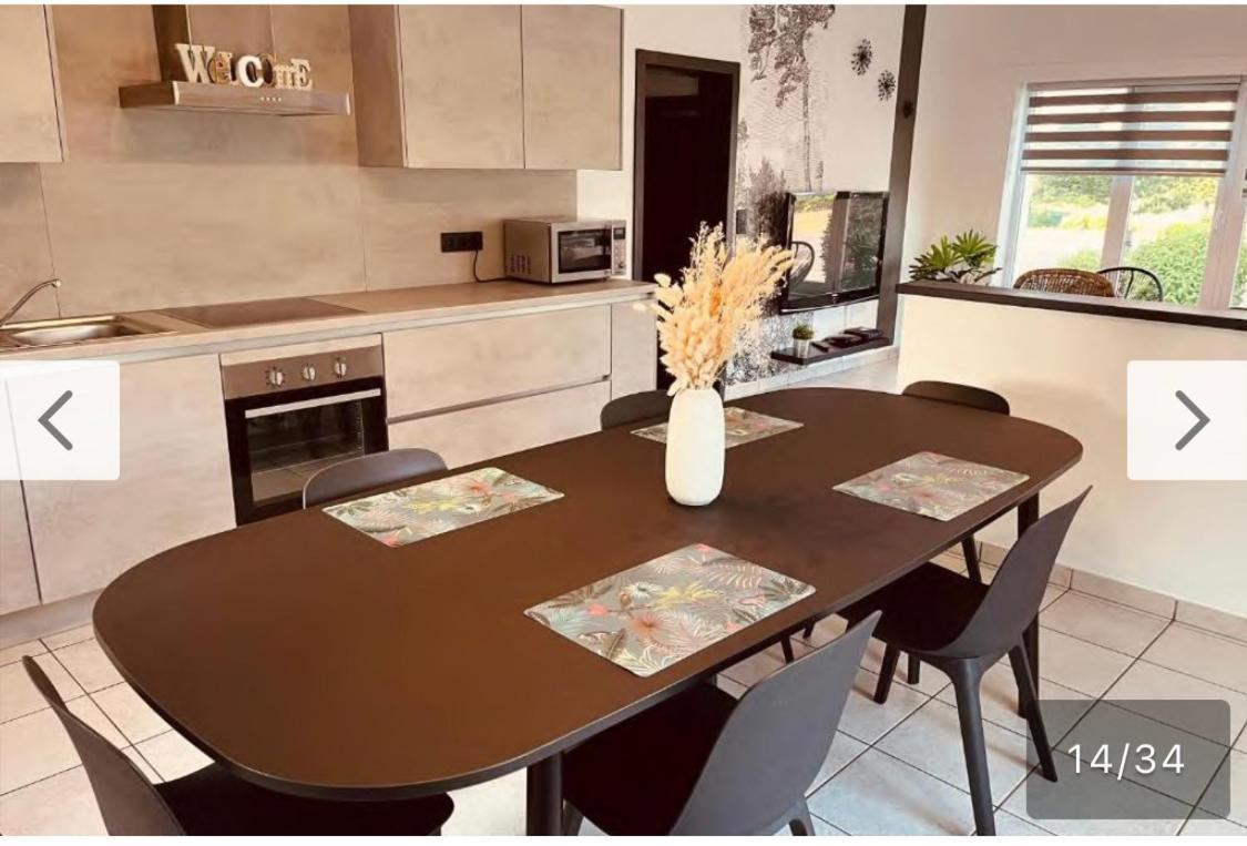 La Villa Bastogne Gite 4 Personnes Exterior foto